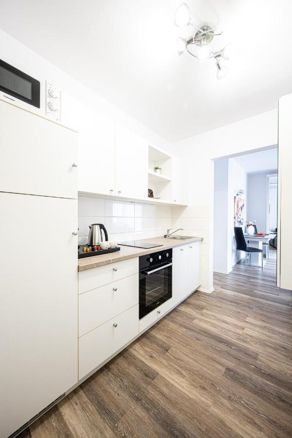 Appartement Saint Seven à Szeged Extérieur photo